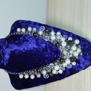 New York brand necklace silvertone chain work and beautiful beads necklace